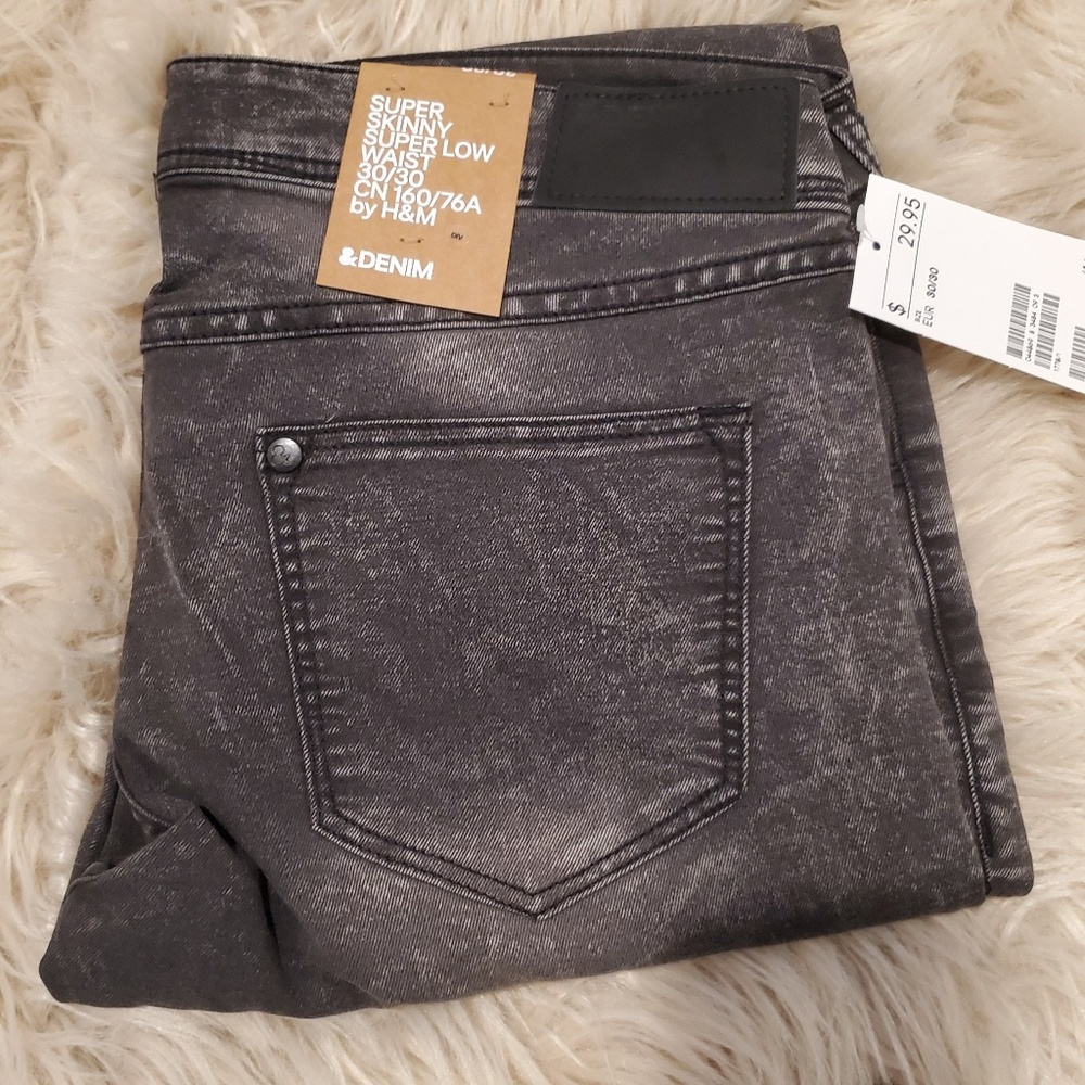 Super soft, super skinny, super low waist jegging